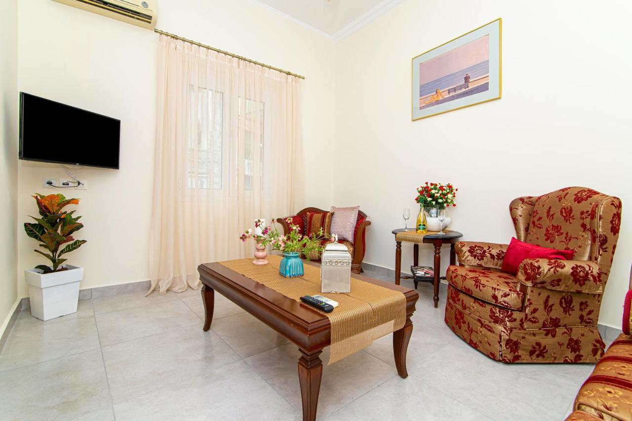 Dermatas Residence Heraklion City Center ภายนอก รูปภาพ