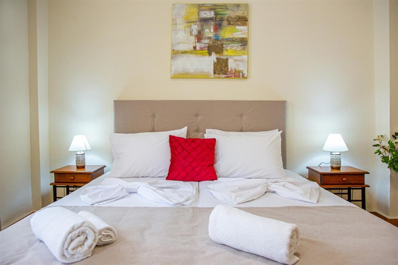 Dermatas Residence Heraklion City Center ภายนอก รูปภาพ